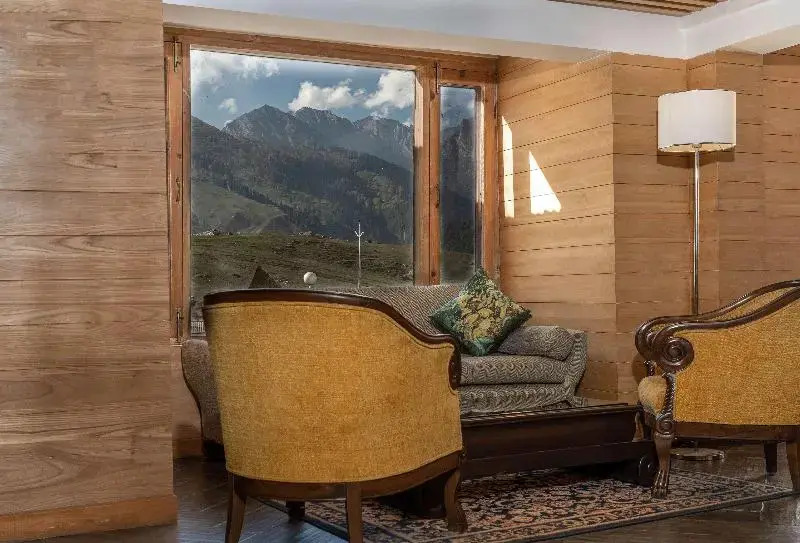 Пахалгам: Country Inn & Suites by Radisson Sonamarg
