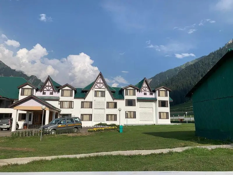 Пахалгам: Country Inn & Suites by Radisson Sonamarg