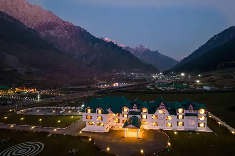 Пахалгам: Country Inn & Suites by Radisson Sonamarg