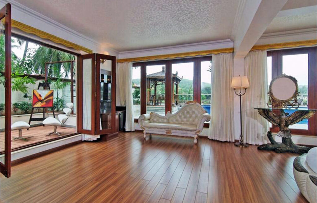 Арпора: White Pearl Suites by Rosetum