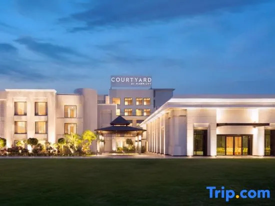 Горакхпур: Courtyard Gorakhpur