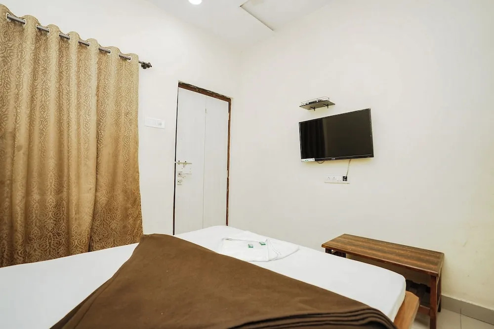 Тхане: Hotel Metro Palace Nalasopara East Mumbai