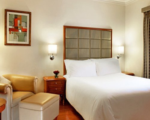 Ахмедабад: The Luxury Club at Le Meridien, Ahmedabad, India
