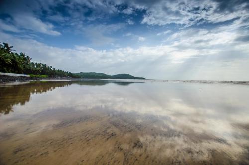 Алибаг: JenJon Holiday Homes - Phansad, Alibaug