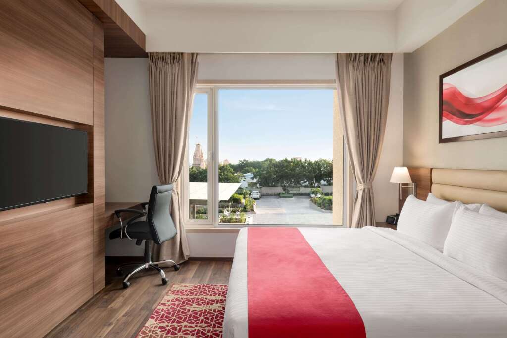 Гандидхам: Ramada by Wyndham Gandhidham Shinay
