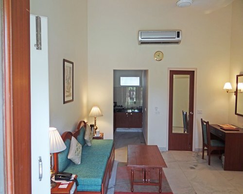 Гуруграм: The Resort Country Club, Manesar