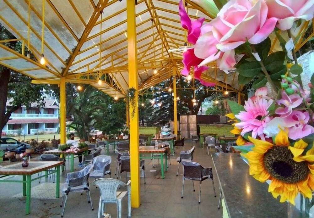 Лонавала: Rishikesh Resort Lonavala