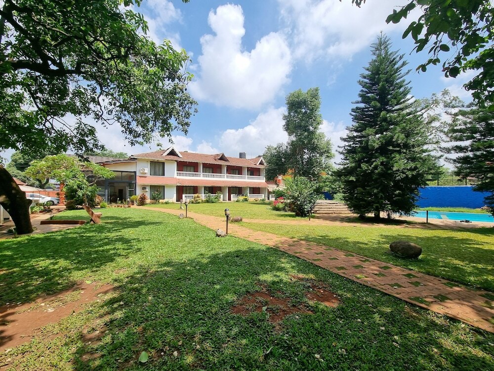 Лонавала: Rishikesh Resort Lonavala