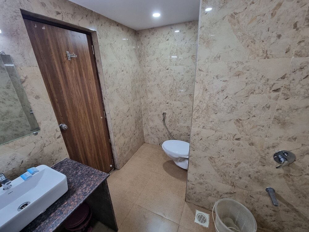 Лонавала: Rishikesh Resort Lonavala