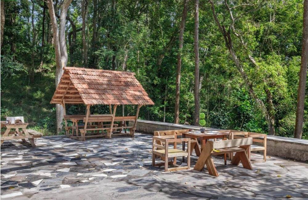 Кушалнагар: Jungle Stay by Bilwa Estate