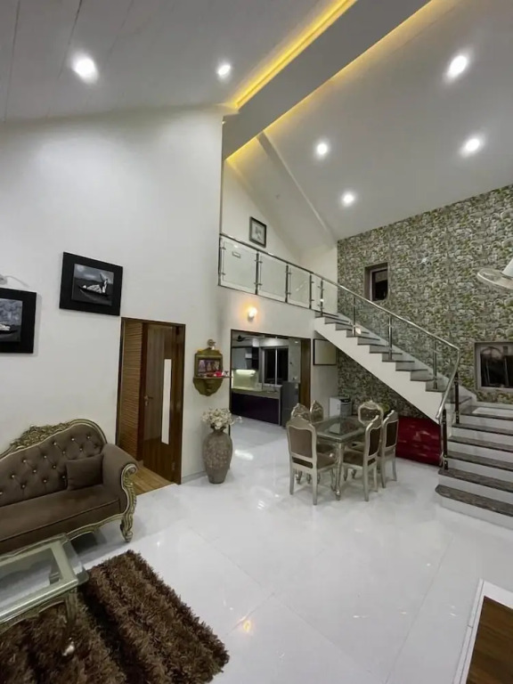 Киим: Siddhant Hill Resort