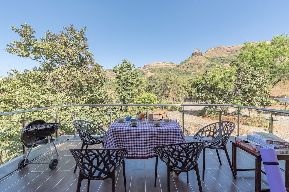Амби Вэлли Сити: CosmicStays Afita Mohari-Solar Powered Lakehouse