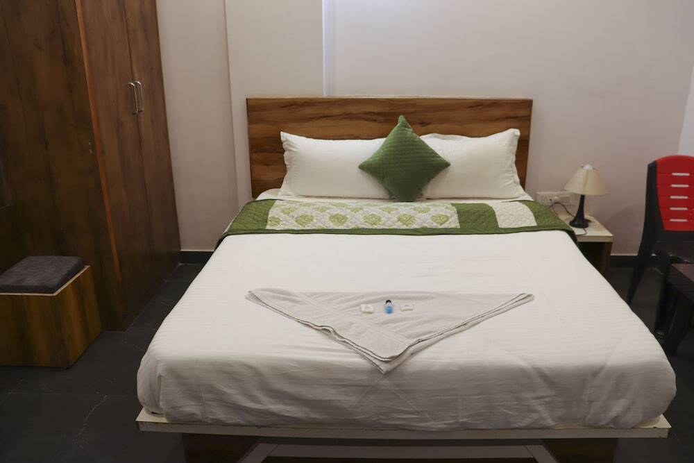 Латур: Hotel Garuda Executive
