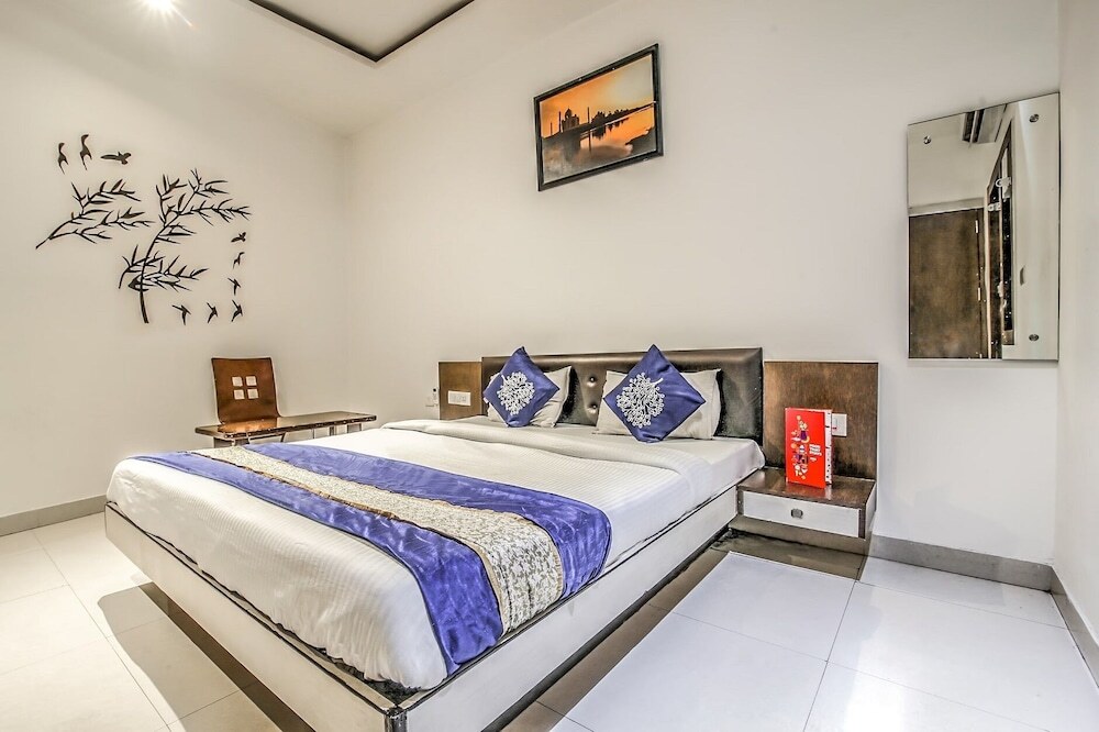 Агра: Hotel Vedic Inn