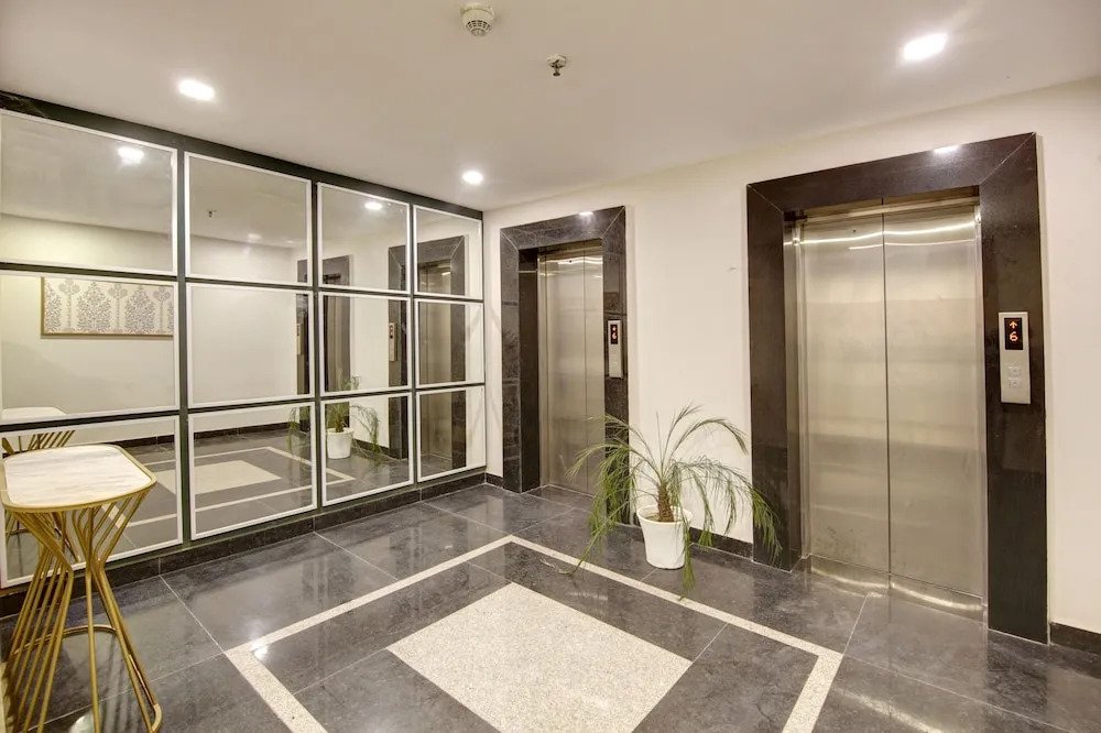 Гуруграм: Saltstayz Premier - Golf Course Extensio