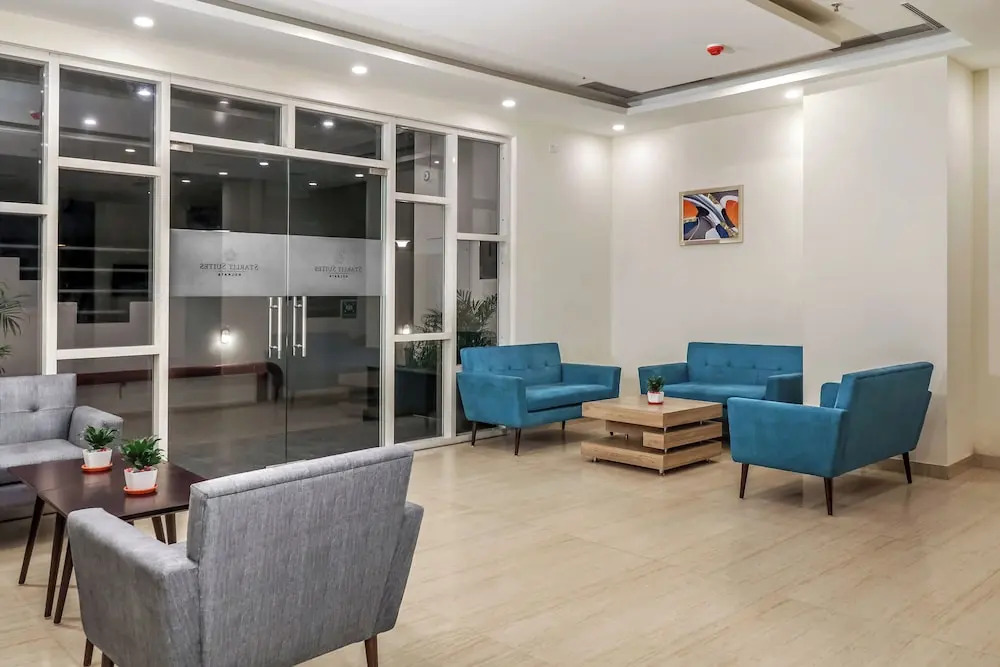 Колката: Starlit Suites Newtown Kolkata