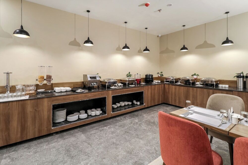 Колката: Starlit Suites Newtown Kolkata