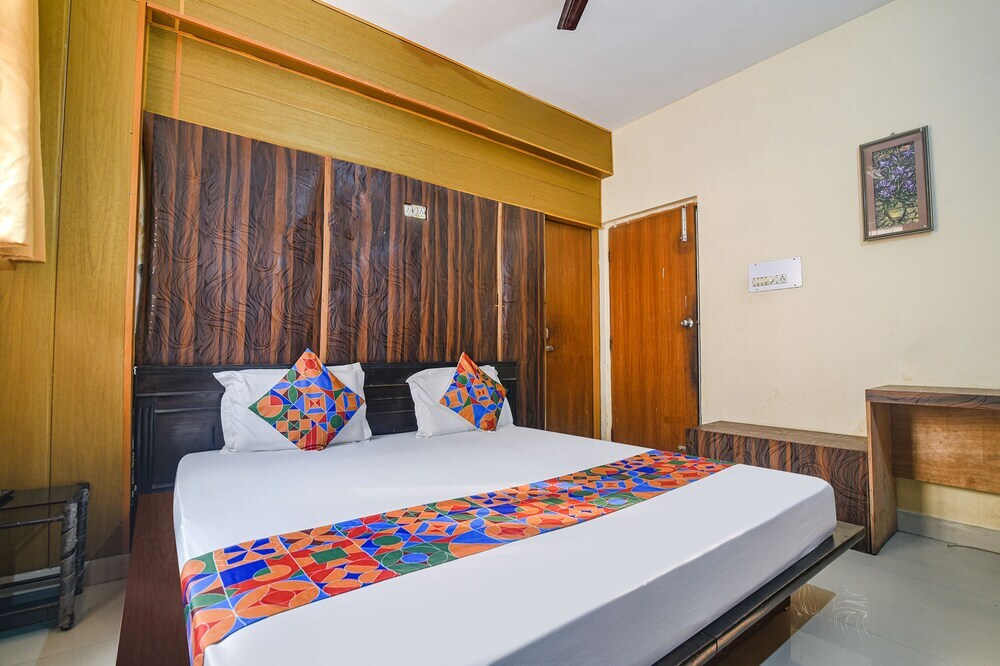 Патна: Fabhotel Maadhavam Residence