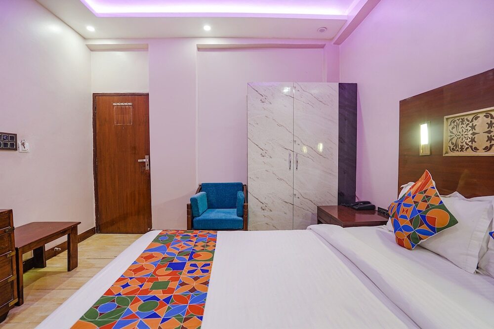 Сарнатх: Fabhotel Prime Stay Inn I