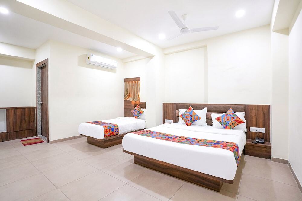 Вадодара: Fabhotel Hill Park I