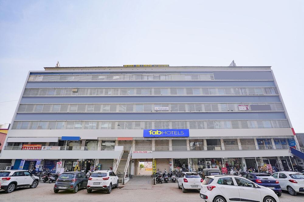 Вадодара: Fabhotel Hill Park I