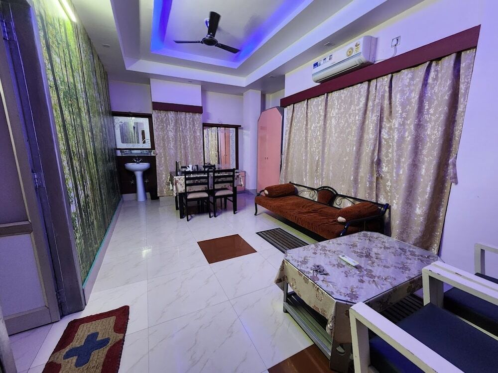 Куч-Бехар: Hotel Ellora