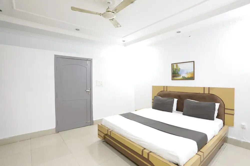 Бхубанешвар: Goroomgo Hotel Hi5 Stay Bhubaneswar