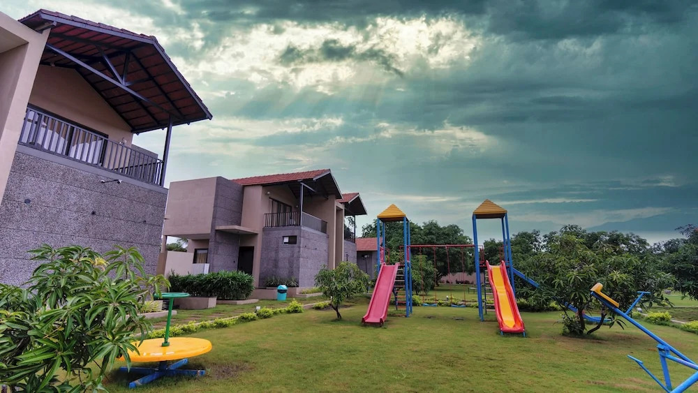 Сандхбеда: The premier gir resort