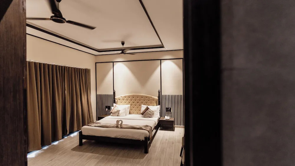 Сандхбеда: The premier gir resort