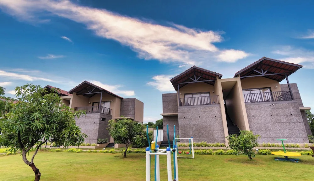 Сандхбеда: The premier gir resort
