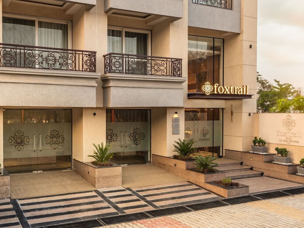 Гуруграм: Foxtrail, Sector 42 - AM Hotel Kollection