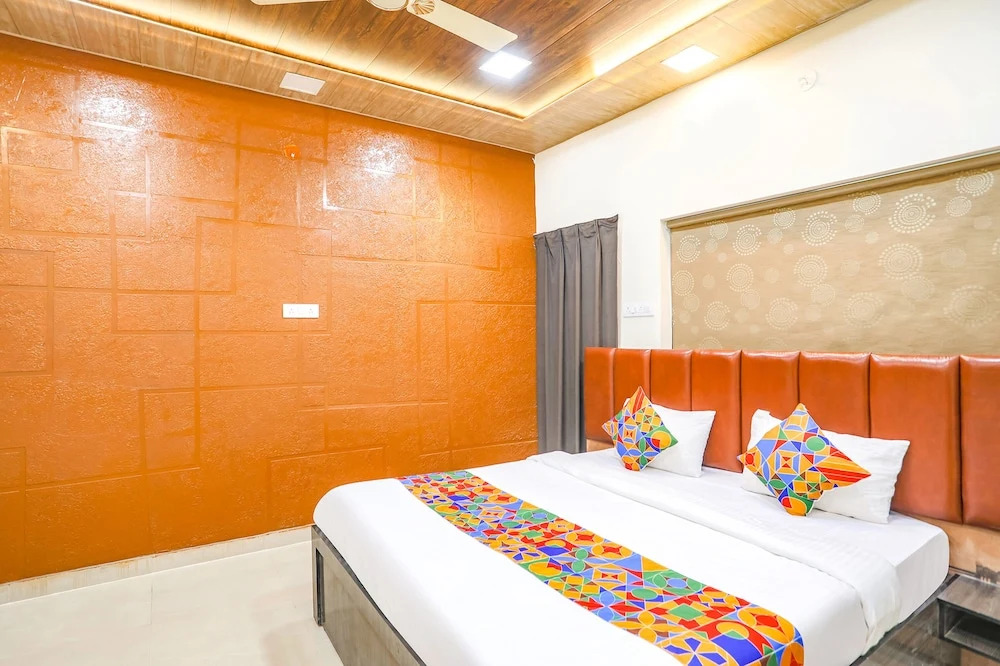 Нагпур: Fabhotel Universal Stay Inn