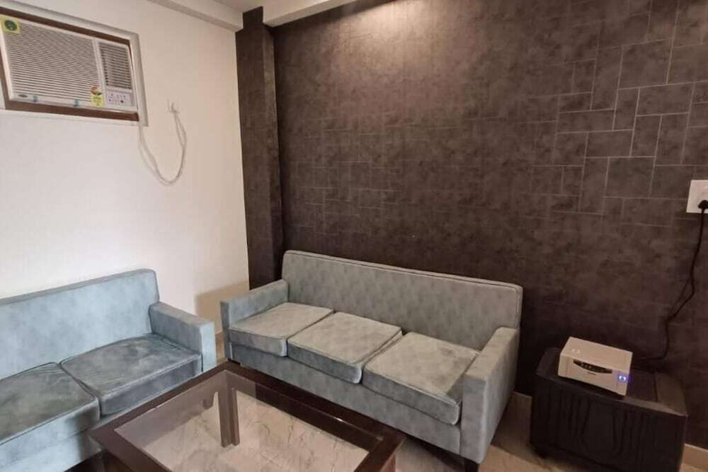 Ришикеш: 85 The Ganges 2 Bhk Apartment for Homestay