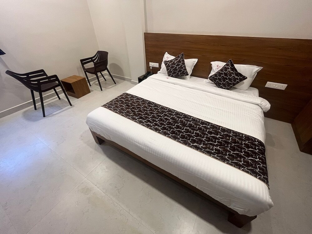 Висакхапатнам: The Elite Stay