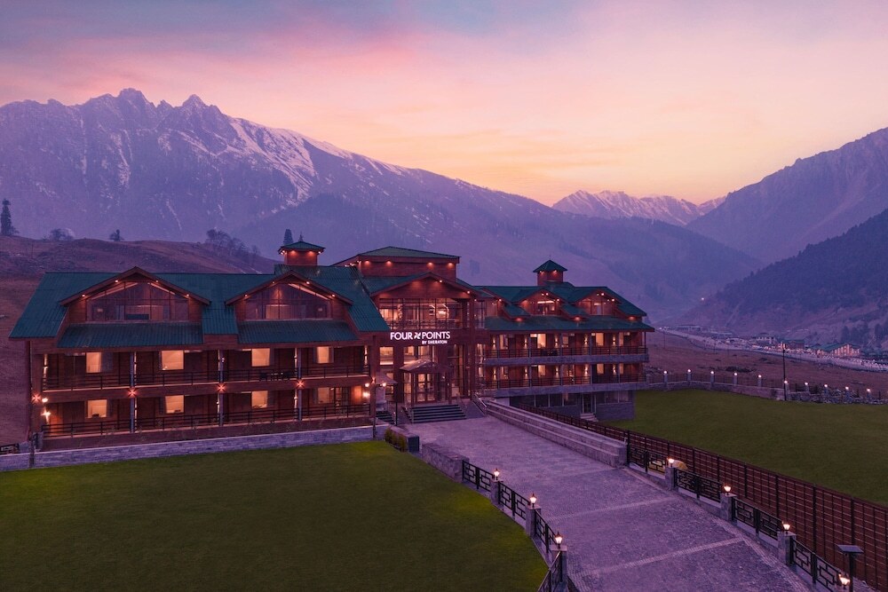 Пахалгам: Four Points By Sheraton Sonmarg Resort