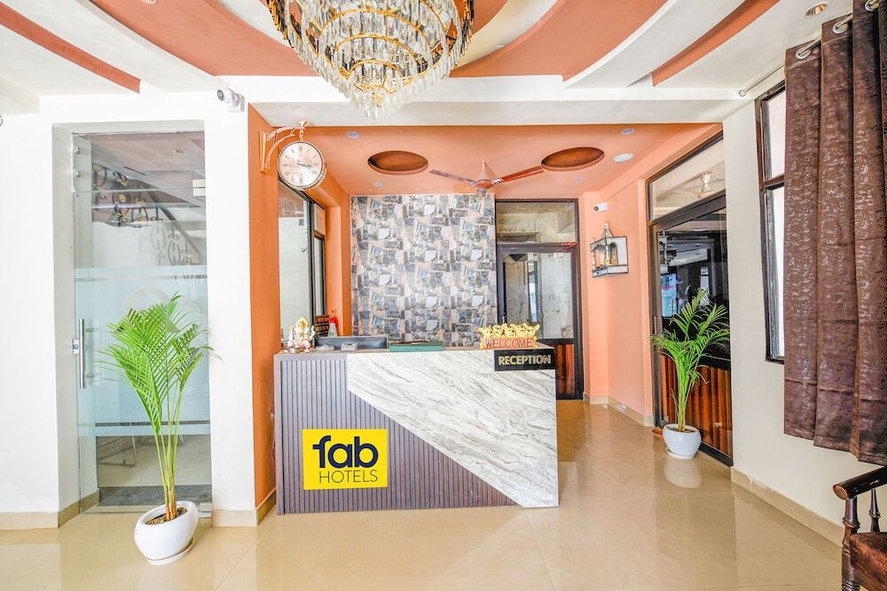 Лудхиана: Fabhotel Royal Regency I
