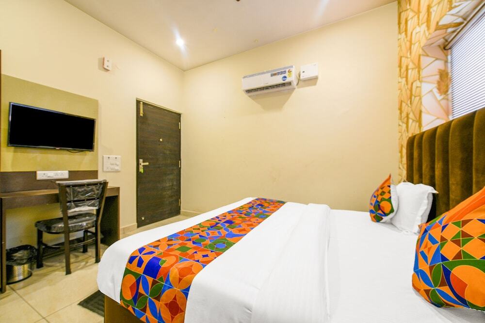Лудхиана: Fabhotel Royal Regency I