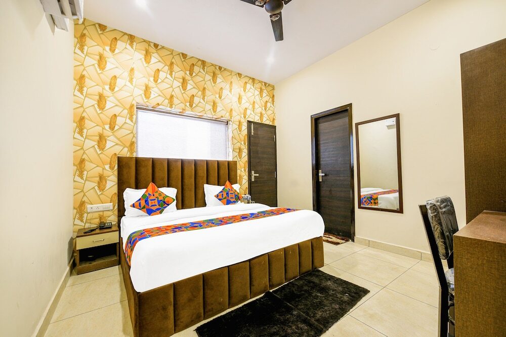 Лудхиана: Fabhotel Royal Regency I