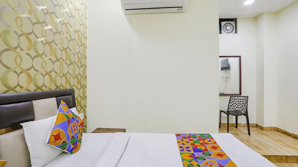 Райпур: Fabhotel Royal Inn Ii