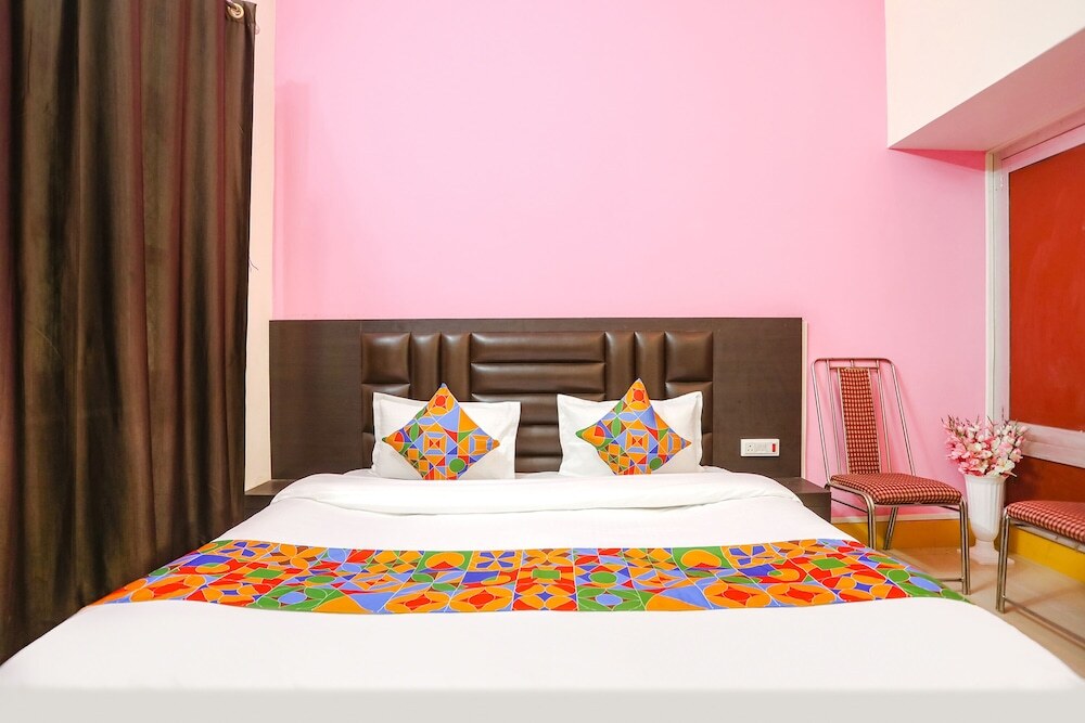 Файзабад: Fabhotel Madhuri Annex