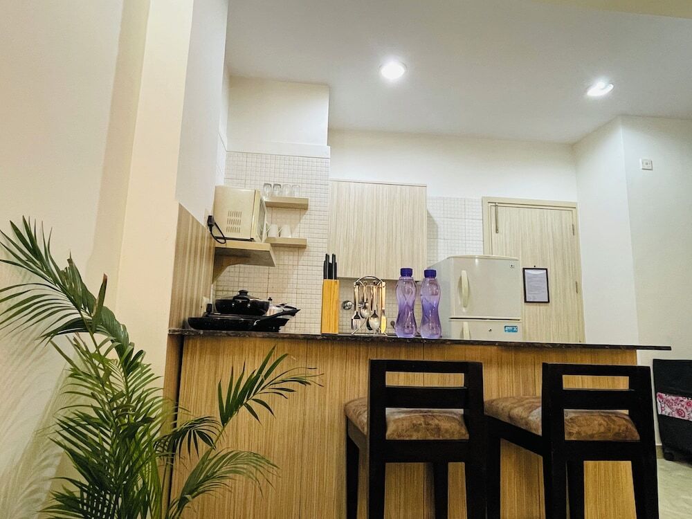 Гуруграм: BedChambers Serviced Apartments Sector40