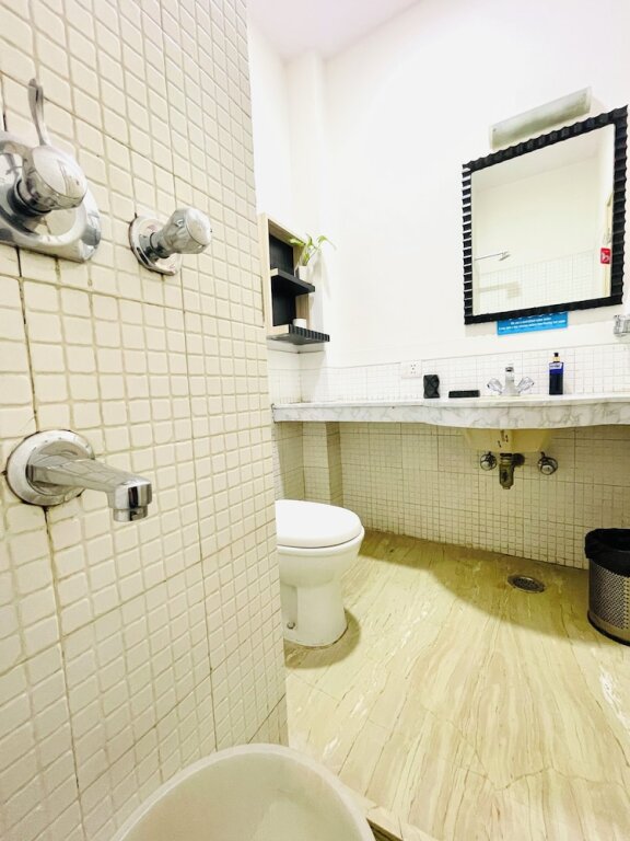 Гуруграм: BedChambers Serviced Apartments Sector40