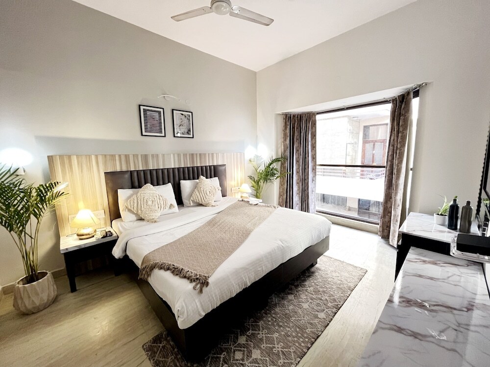 BedChambers Serviced Apartments Sector40 — фото 4