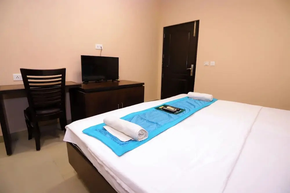 Нойда: Hotel Admire Inn Noida Sector 50