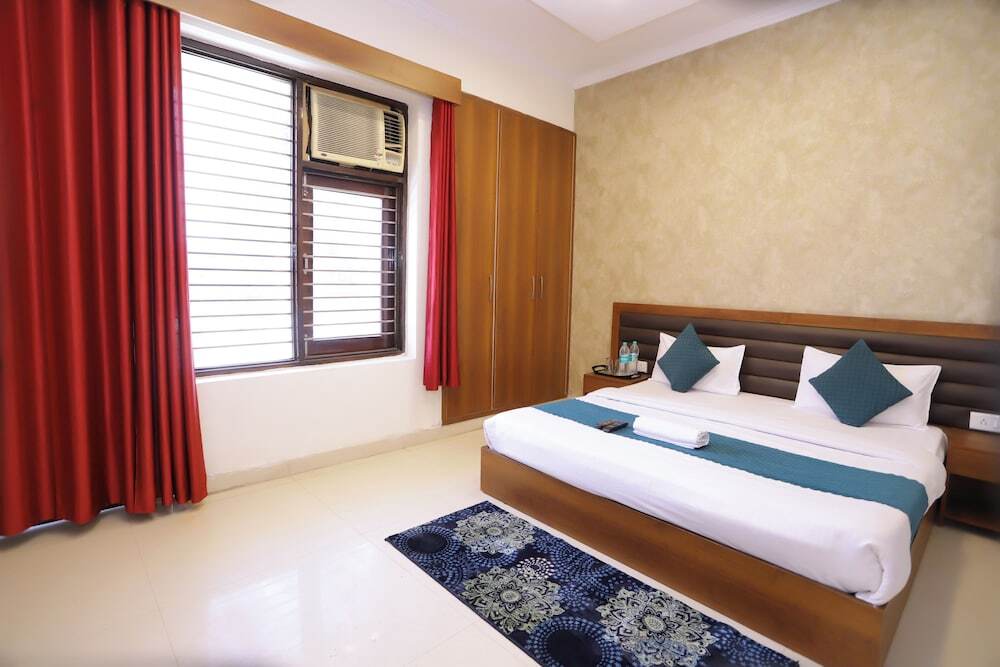 Нойда: Hotel Admire Inn Noida Sector 50