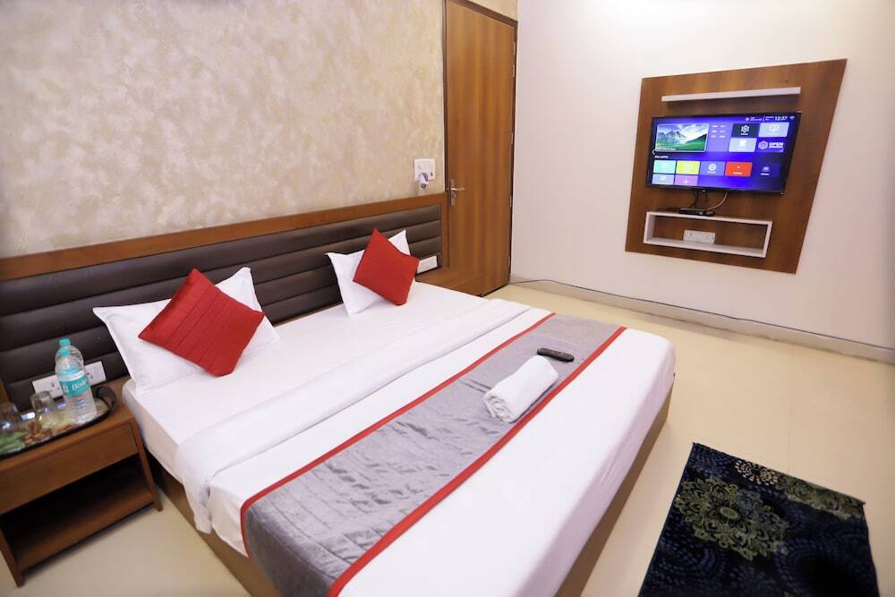 Нойда: Hotel Admire Inn Noida Sector 50