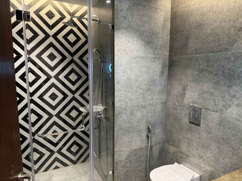 Газиабад: Luxury Deluxe Suite by Gt Studios