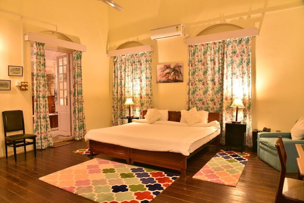 Дакшин Дхупджора: The Baradighi Bungalow - A Heritage Tea Resort