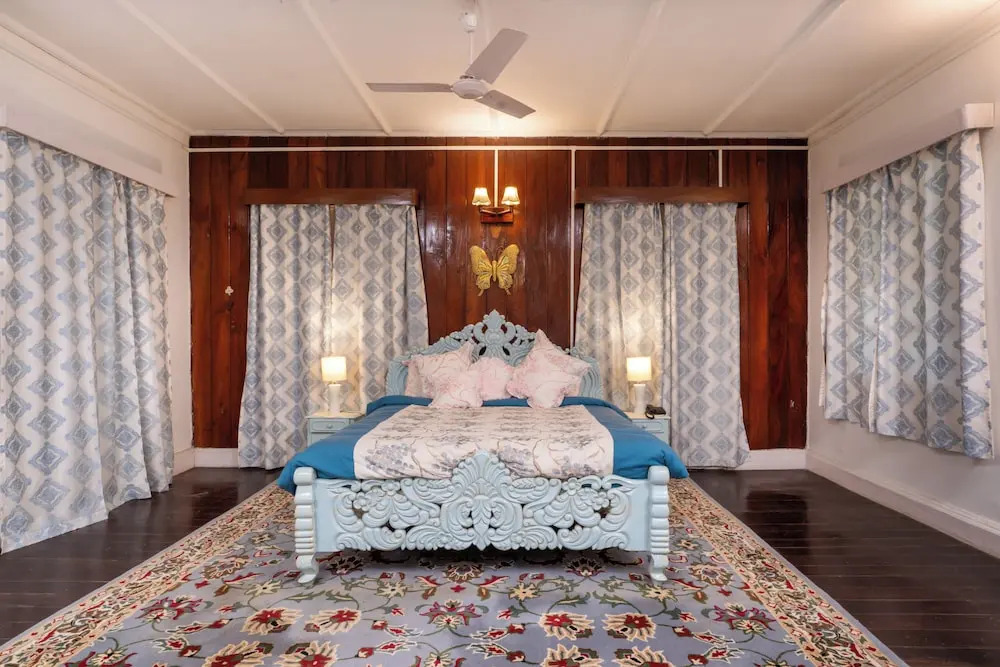 Дакшин Дхупджора: The Baradighi Bungalow - A Heritage Tea Resort