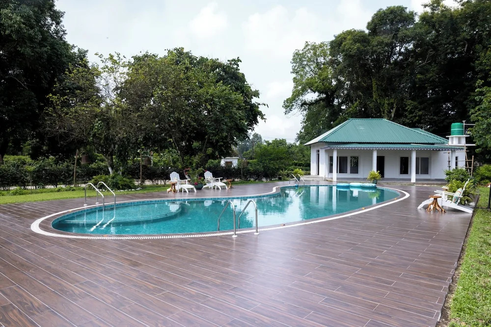 Дакшин Дхупджора: The Baradighi Bungalow - A Heritage Tea Resort